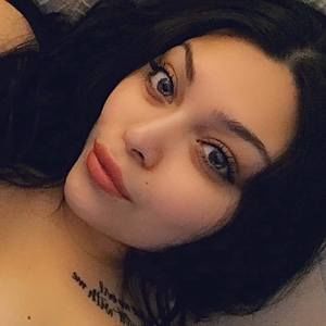 Meet your Posher, Kari